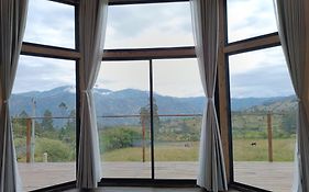 Cabaña al aire libre en Macheta Cundinamarca - Tiny House - Glamping Caelum
